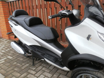 Piaggio MP3 300 ABS ASR - 19