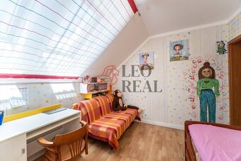 Prodej rodinného domu 164 m2 pozemek 698 m2 - 19