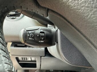 Prodáme Peugeot 3008 1.6Thp 115kw - 19