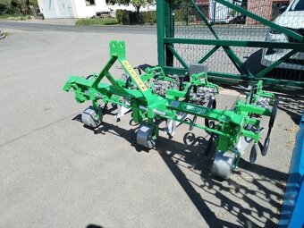 Plečka 2 řádková, 1 řádek BOMET a více - 19