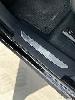 Jaguar F-Pace 2.0 D200 MHEV R-Dynamic S AWD A/T - 19