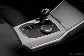 BMW Rad 3 Touring 318i A/T - 19