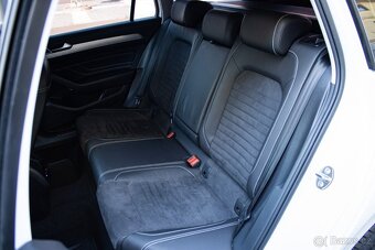 Volkswagen Passat Variant 2.0 TDI EVO Elegance DSG - 19