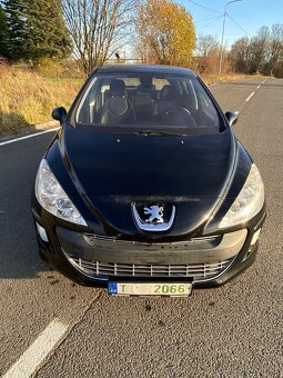 PEUGEOT 308 ROK 2008 1.6i 88kW BENZÍN + LPG - 19