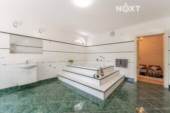 Prodej Vila, 302㎡ - 19