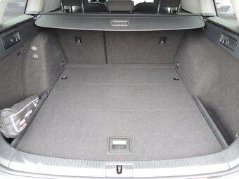 VW Golf Variant 1.6TDi,85kw,2018,2.maj.-21%DPH - 19