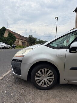 Citroën C4 Picasso 1.8i 16V + LPG, r. 2007, 92 kW - 19