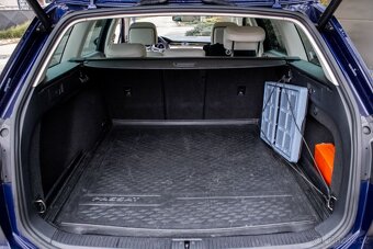Volkswagen Passat B8 Highline 2018 110kw DSG / AJ NA SPLÁTKY - 19