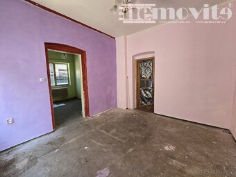 Exkluzivně nabízíme na prodej vícegenerační dům, 977 m2 - No - 19