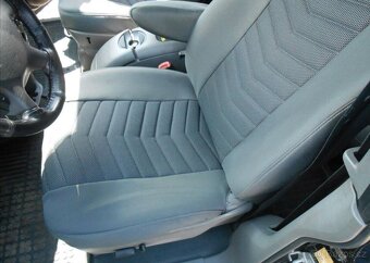 Chrysler Voyager 2,8 110 kW KLIMA Historie nafta - 19