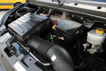 Iveco Daily, 35S160 2,3 Maxi 6míst+klima 2022 - 19