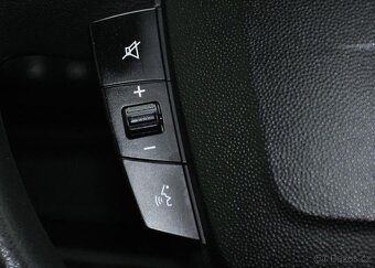 Peugeot Boxer 3300 L2H2 2.2 BlueHDi 140k nafta manuál 103 kw - 19
