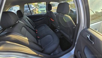 ŠKODA FABIA KOMBI 1.4 16V AMBIENTE 1MAJITEL - 19