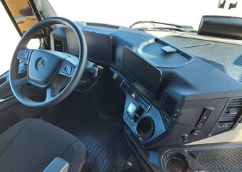 Prodám Tahač Mercedes-Benz Actros 1845 LS BigSpace 4x2 - 19