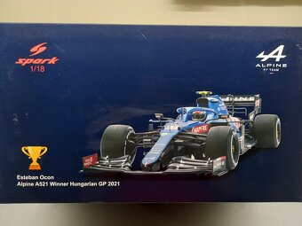 ALPINE A521 ESTEBAN OCON VÍTĚZ GP MAĎARSKA 2021 SPARK 1:18 - 19