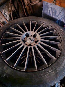 Alfa Romeo 159 1.9 JTDm 110 kW – na ND nebo opravu - 19
