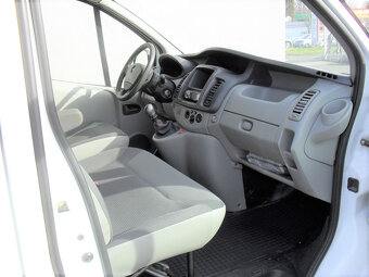 Opel Vivaro 2,0 CDTI 6 Míst Klima 219.000Kč - 19