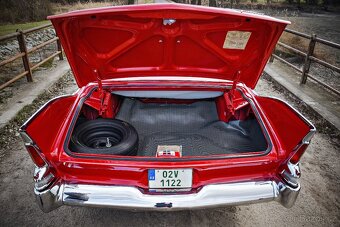 Plymouth Fury Convertible - 19