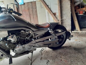 AQUILA Hyosung GV 650 - 19