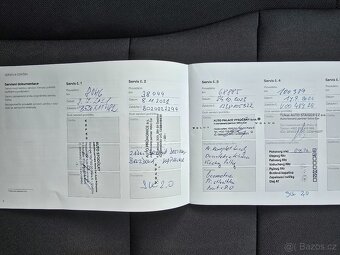 VOLVO XC40 120kW T3 MOMENTUM Automat ČR 2021 LED NAVI -DPH - 19