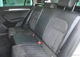 Škoda Superb 2.0TDi STYLE DSG NAVI TAŽNÉ ČR - 19