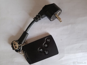 Prodám Renault ZOE 68kW, baterie 22kW - 19