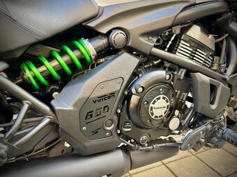 Kawasaki Vulcan 650 - 19