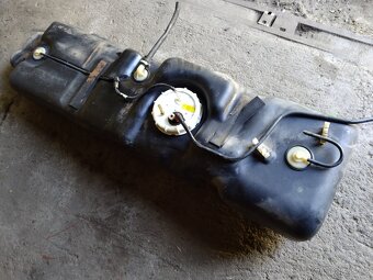 Ford Transit 2.0 TDDI - náhradní díly - 19