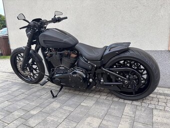 Harley FXBR Breakout - 19