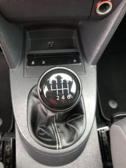 Volkswagen Touran Match R.V. 2012 2.0tdi 103KW - 19