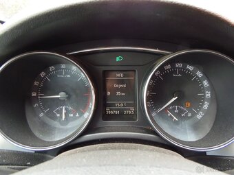 Škoda Superb 1.9 TDI 77 kw ČR původ - 19