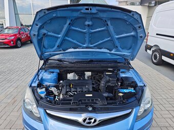 i30CW Trikolor 1.4i CVVT 80kW po 1. majiteli - 19