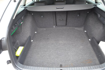 PRODÁM ŠKODA OCTAVIA COMBI IV 2.0TDI 150PS DSG 2022 - 19