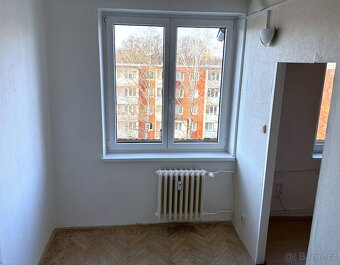 Prodej 3+1 dr, Ostrava - Poruba, ul. Moyzesova, zaskl.balkon - 19