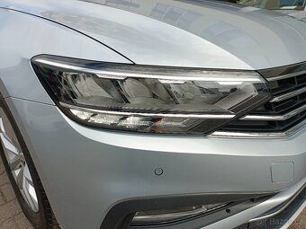 VW Passat B8 Variant 2.0TDI 110kW DSG 32tkm ACC Kamera ERGO - 19