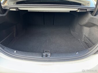 Mercedes -Benz Třídy 220d C  Avantgarde 4Matic CZ koupeno - 19