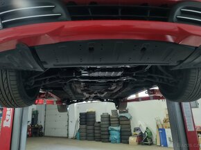 HYUNDAI GENESIS COUPE  3.8 V6 - 19