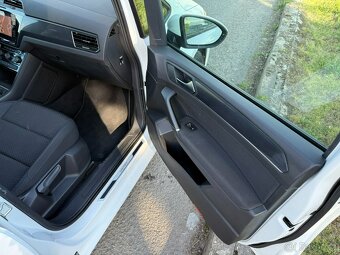 VW Touran United 2.0TDi dsg 110kw m.ř.2021 full LED tažné - 19