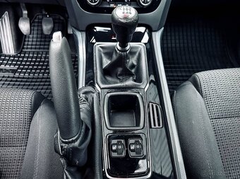 Peugeot 508 2.0 HDi Active BMP6 - 19