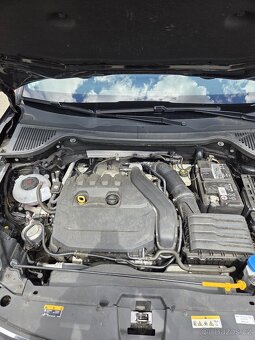 Škoda KaroQ 1.5 TSi,R.V.2022,34KKM,MAN.PŘEVOD.WEBASTO,ZÁRUKA - 19