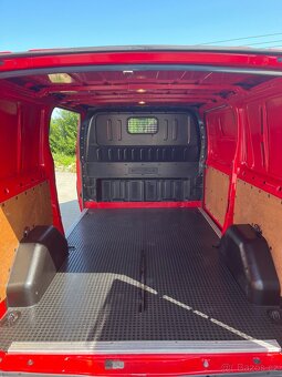 FORD TRANSIT L2H1 2,2TDCi 85kW,KLIMA,R12,DPH,SERV.FORD,EXTRA - 19