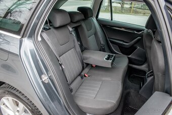 Škoda Octavia Combi 2.0 TDI Style 4x4 EU6 - 19