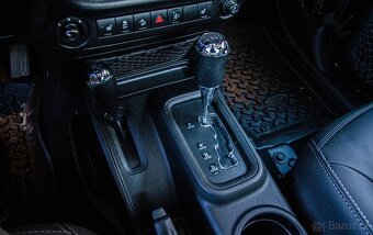 Jeep Wrangler 2.8 CRD Rubicon A/T, 147kW, A5. - 19