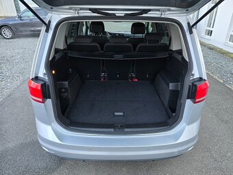 VW TOURAN HIGHLINE 1,6TDI 85kW KŮŽE+KAMERA+NAVI+ACC+LED DPH - 19