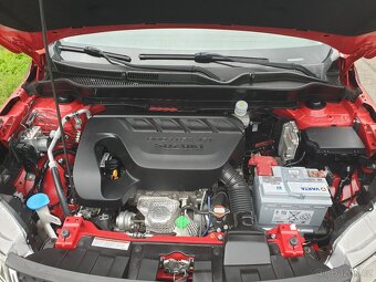 Suzuki Vitara 4x4 1.4i 103KW NAVI KAMERA LED - 19