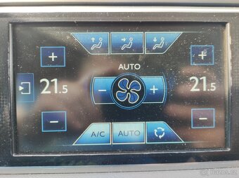 Citroen C4 Picasso, 1,6 HDI 85 kW, automat, 2014, 217XXX Km - 19