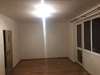 Pronájem bytu 3+1 s balkonem ve Všetatech - 19