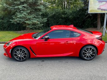 TOYOTA GR86 2.4 6MT - TOP - 19