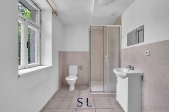 Prodej vícegeneračního domu 467m2, zastavěná plocha 507m2, p - 19