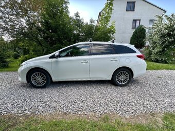 Toyota Auris COMBI- rv2013- 1.6 97kw- 112000km - 19